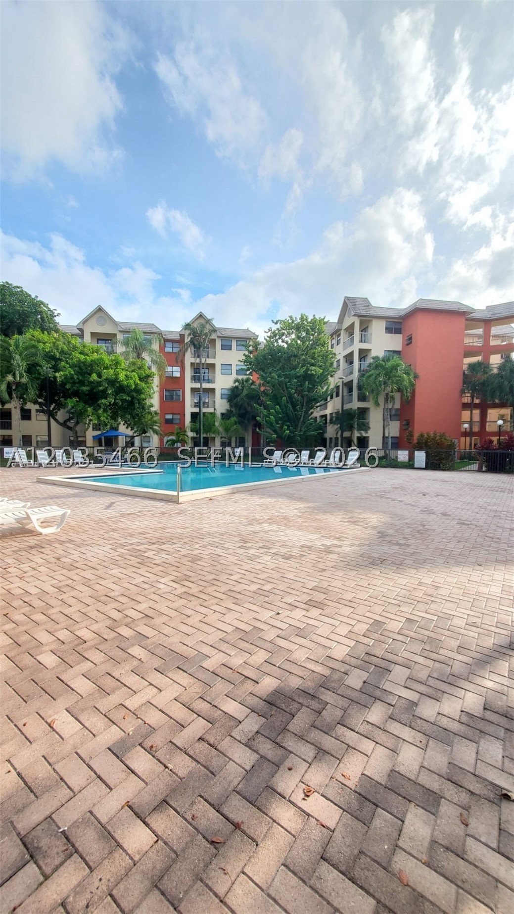 LAS VISTAS AT DORAL CONDO - Residential Lease