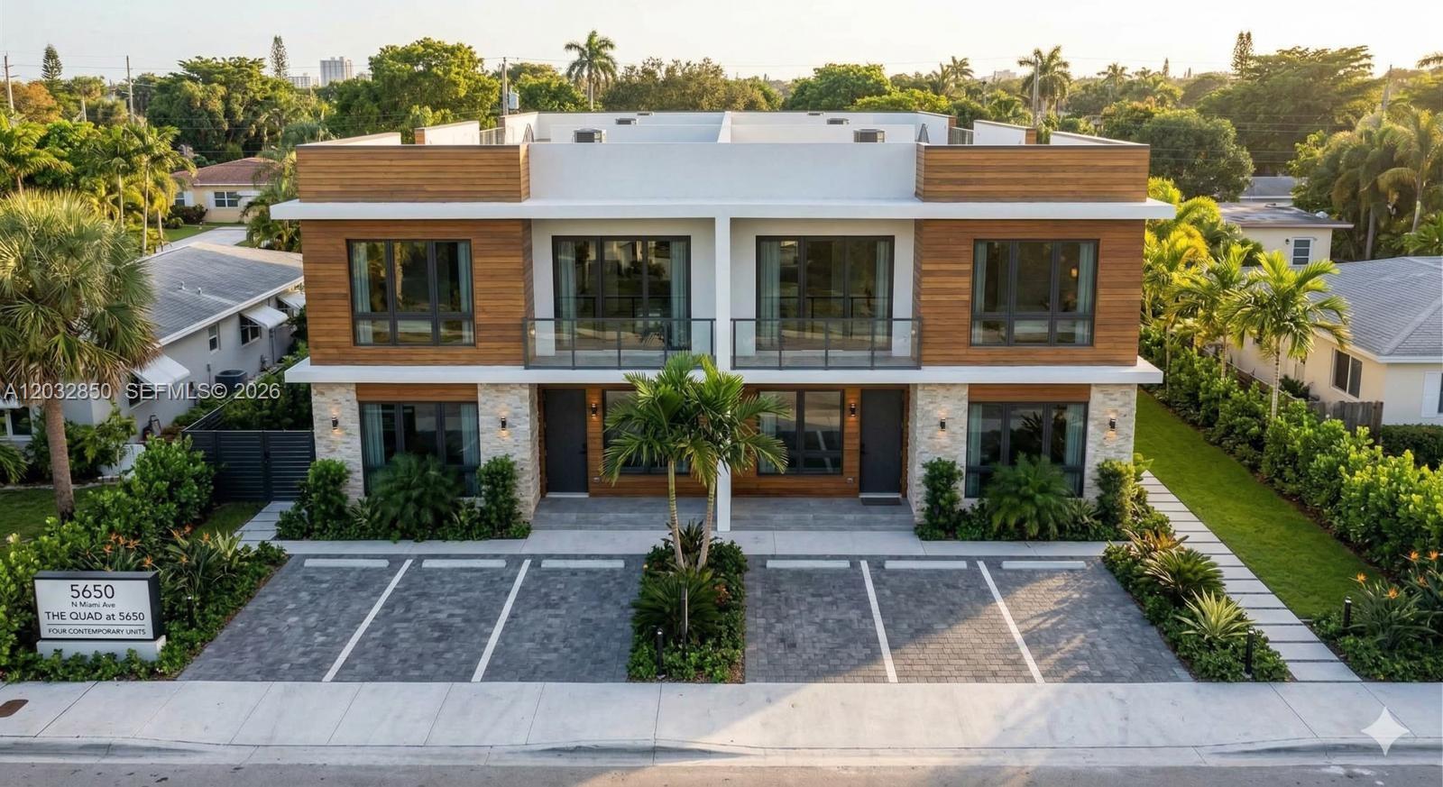 MIAMI AVE SUB - Land