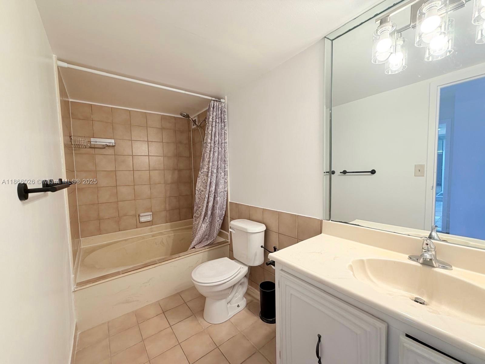 OCEANVIEW PARK CONDO - Residential Lease