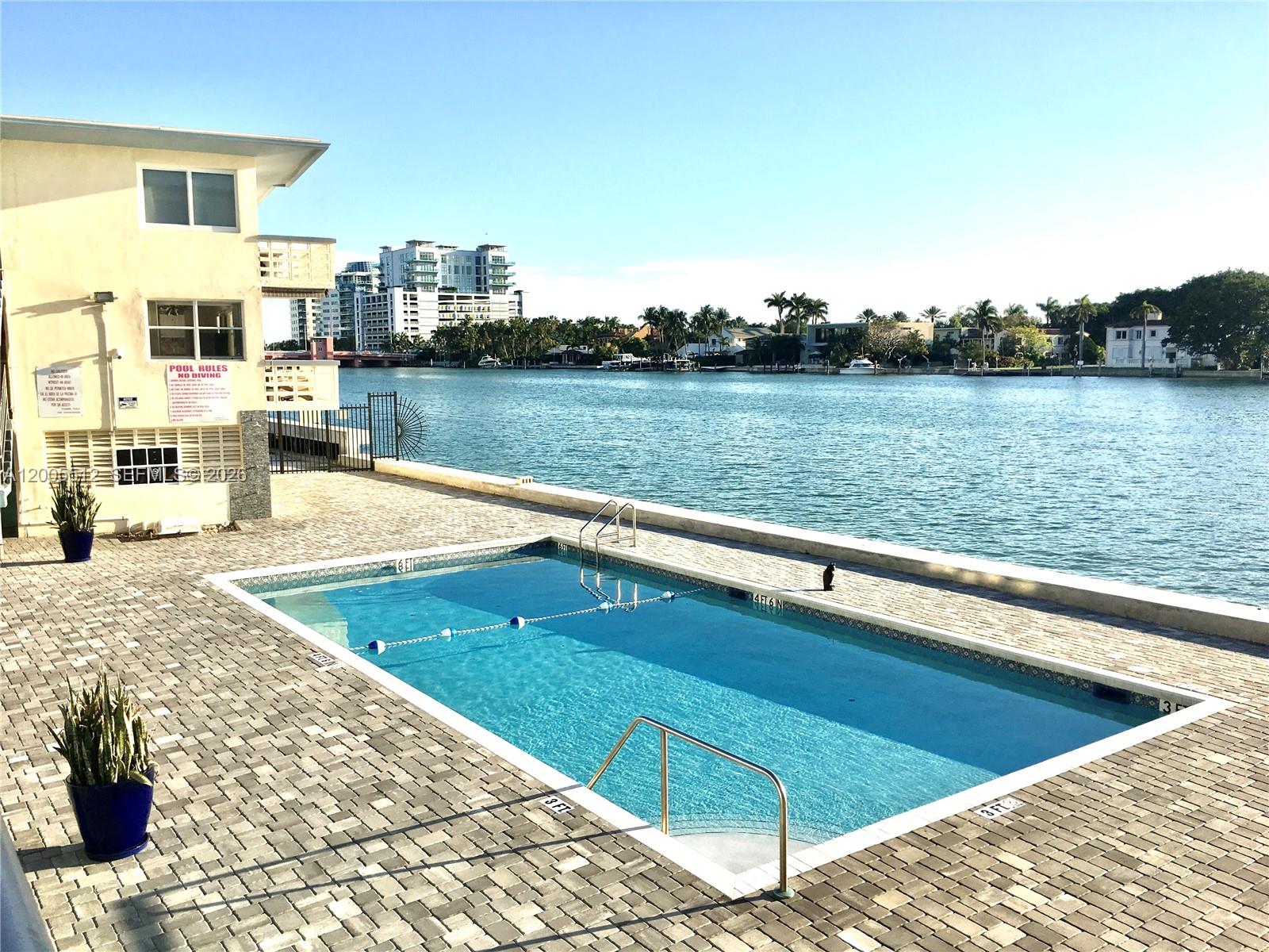 Great studio unit overlooking the Intracoastal. This property features a private balcony and is situated within a secure building in close proximity to the beach and local amenities. Additionally, the unit includes a deeded parking space in the garage.

The building is under new management and recently received a new roof. It is currently undergoing its 70-year inspection, with scheduled plans to paint the exterior and repair the balconies.
The maintenance includes water, electricity and property taxes.