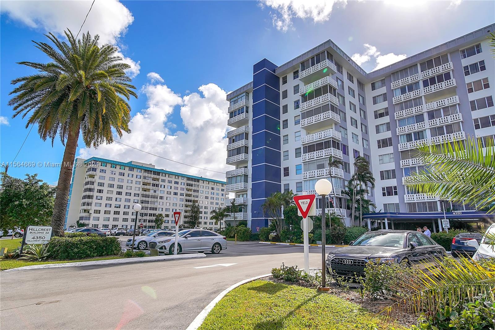 HILLCREST EAST NO 22 COND - Residential