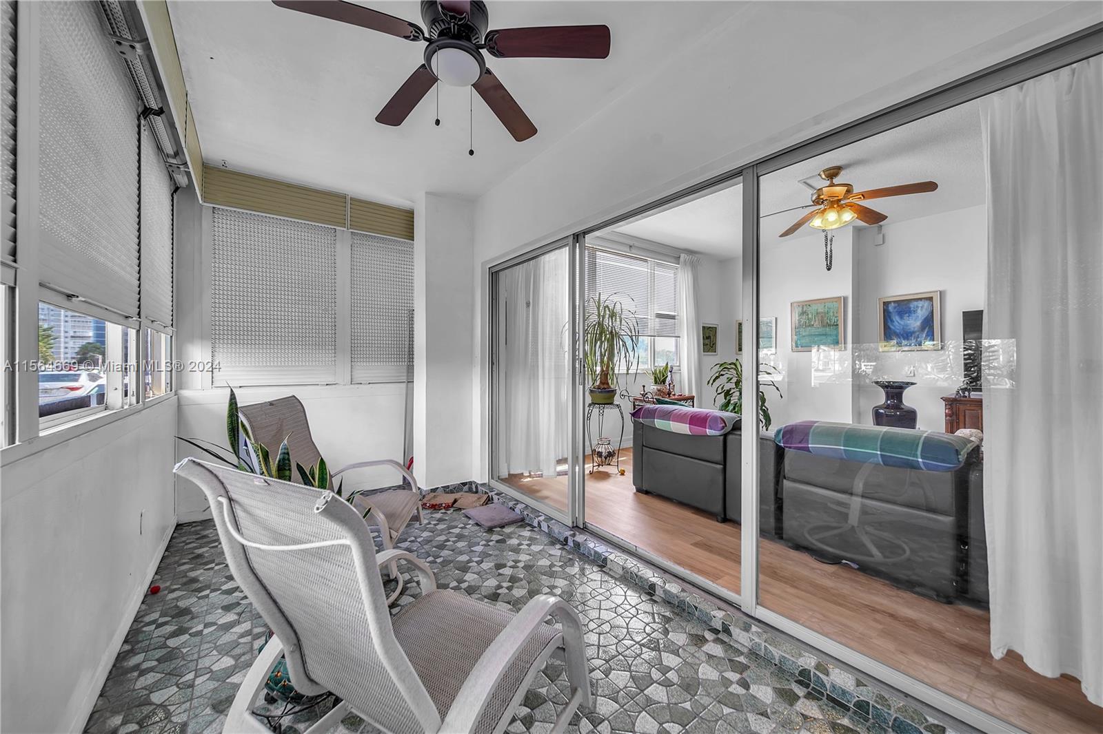 HILLCREST EAST NO 22 COND - Residential