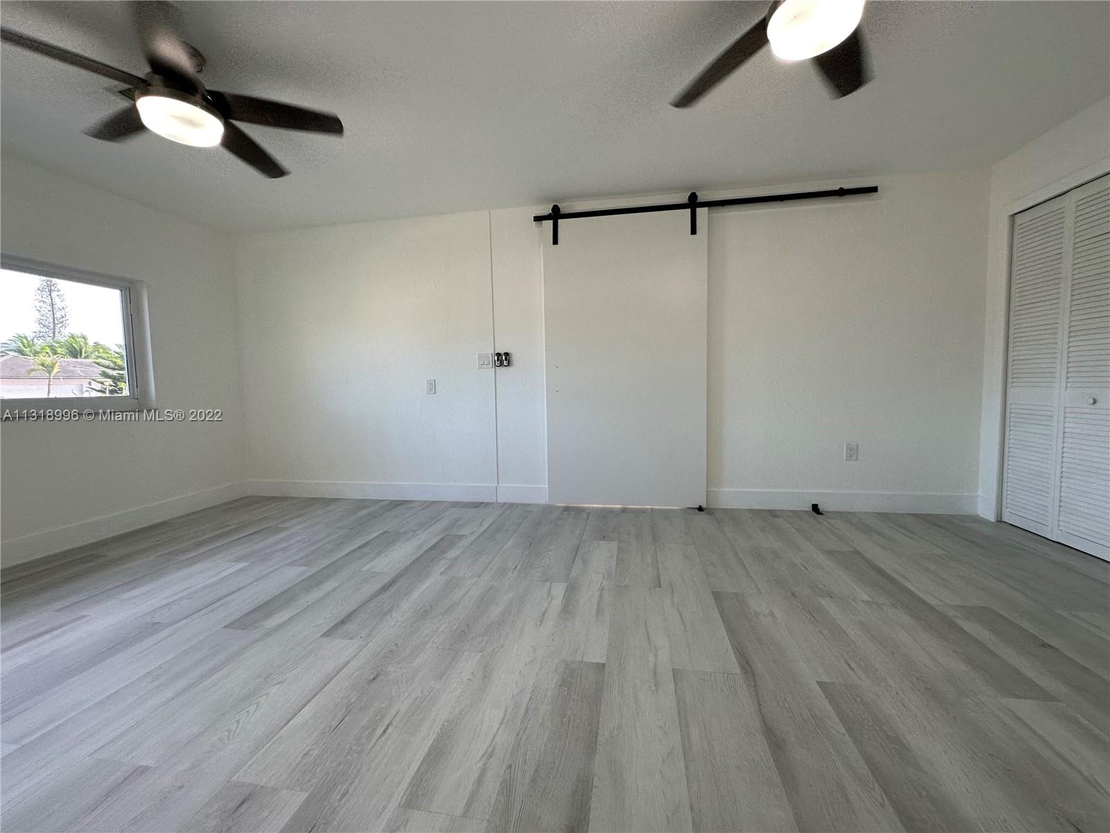 SAN SEBASTIAN UNIT NO 5 - Residential