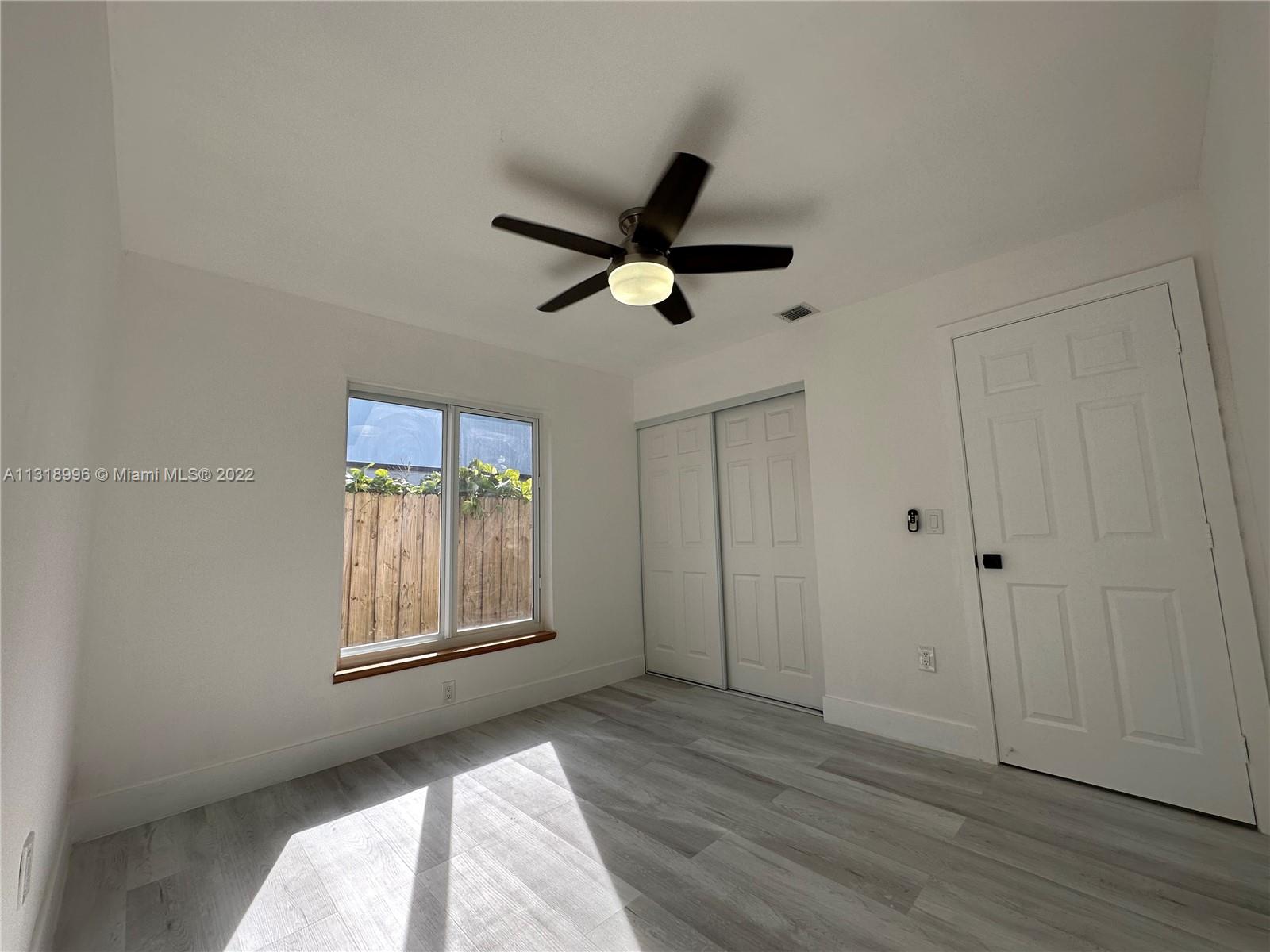 SAN SEBASTIAN UNIT NO 5 - Residential