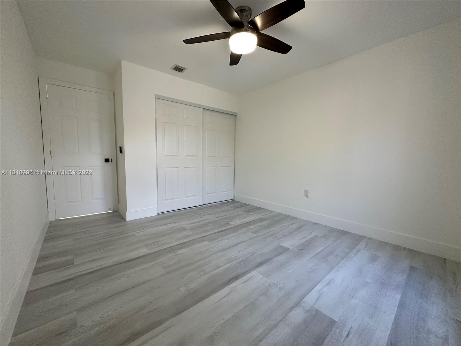 SAN SEBASTIAN UNIT NO 5 - Residential