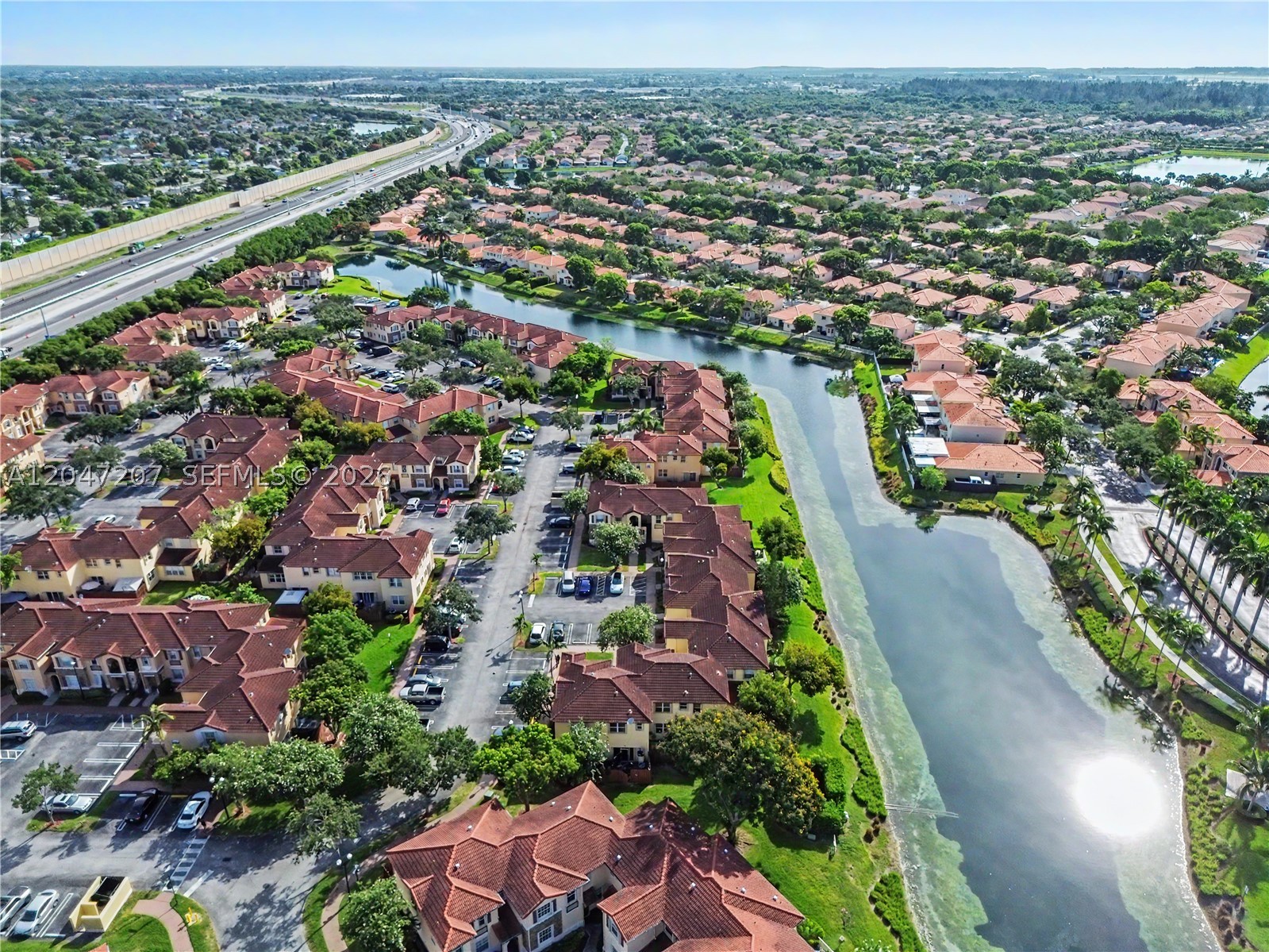 VILLAS AT CARMEL CONDO NO - Residential