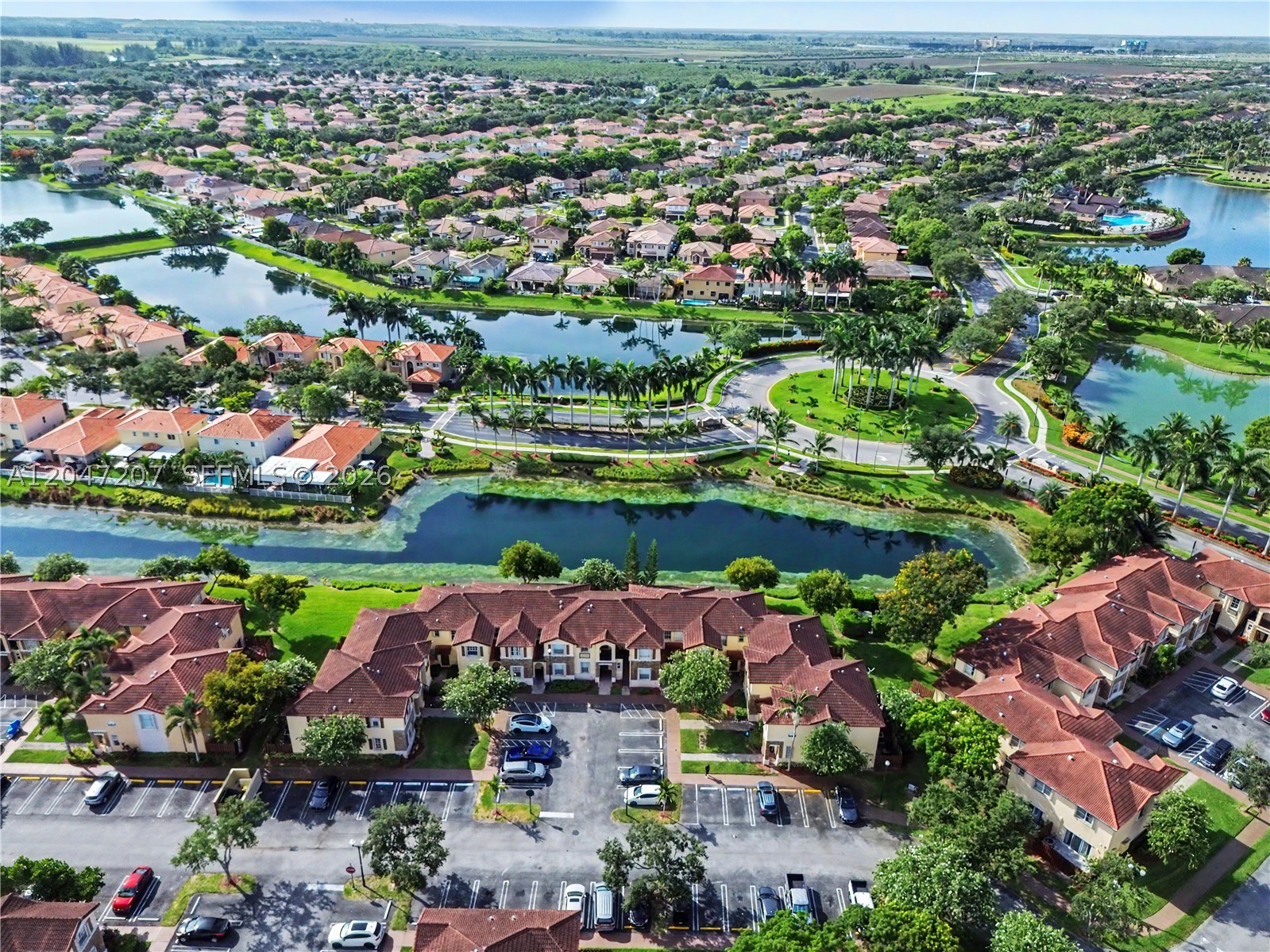 VILLAS AT CARMEL CONDO NO - Residential