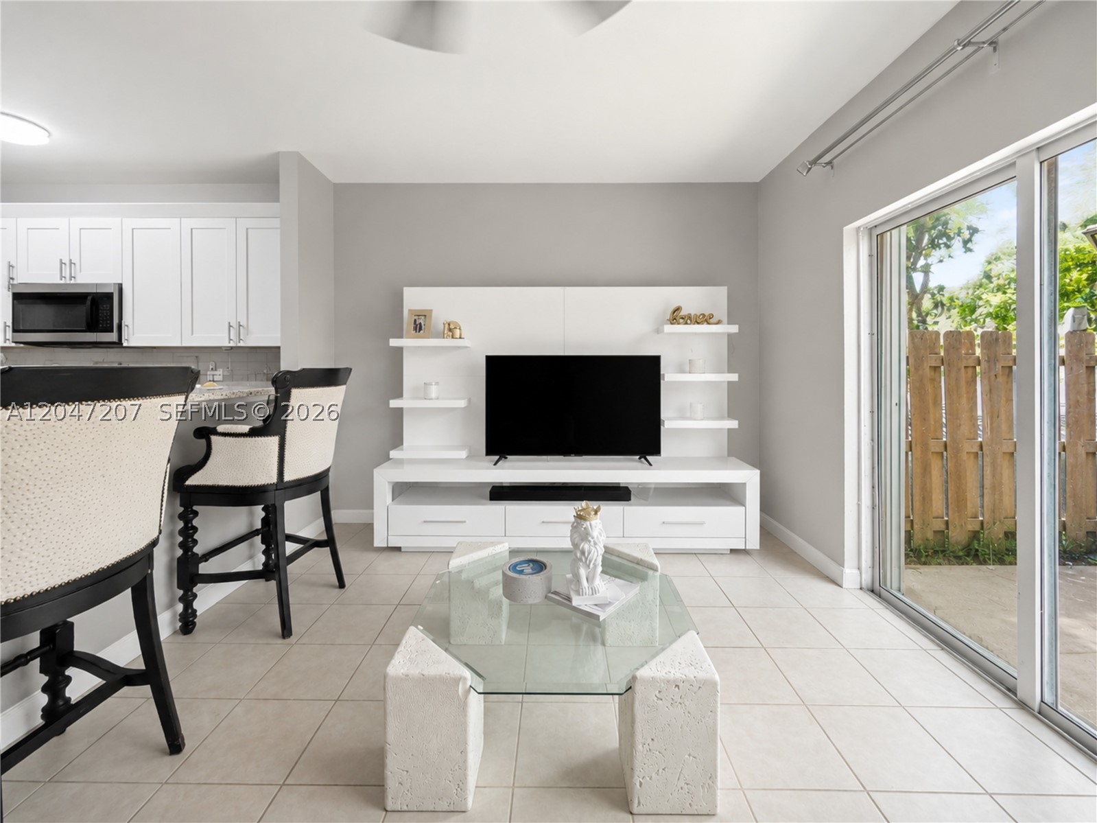VILLAS AT CARMEL CONDO NO - Residential