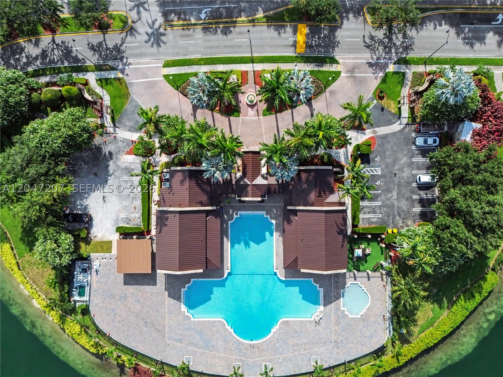 VILLAS AT CARMEL CONDO NO - Residential