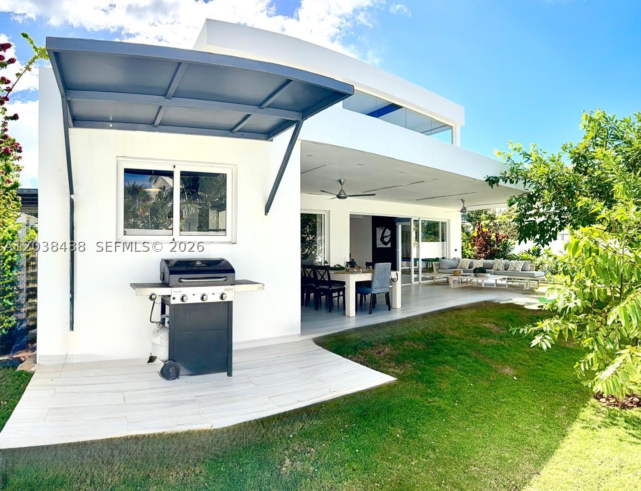PERLA BONITA - Residential