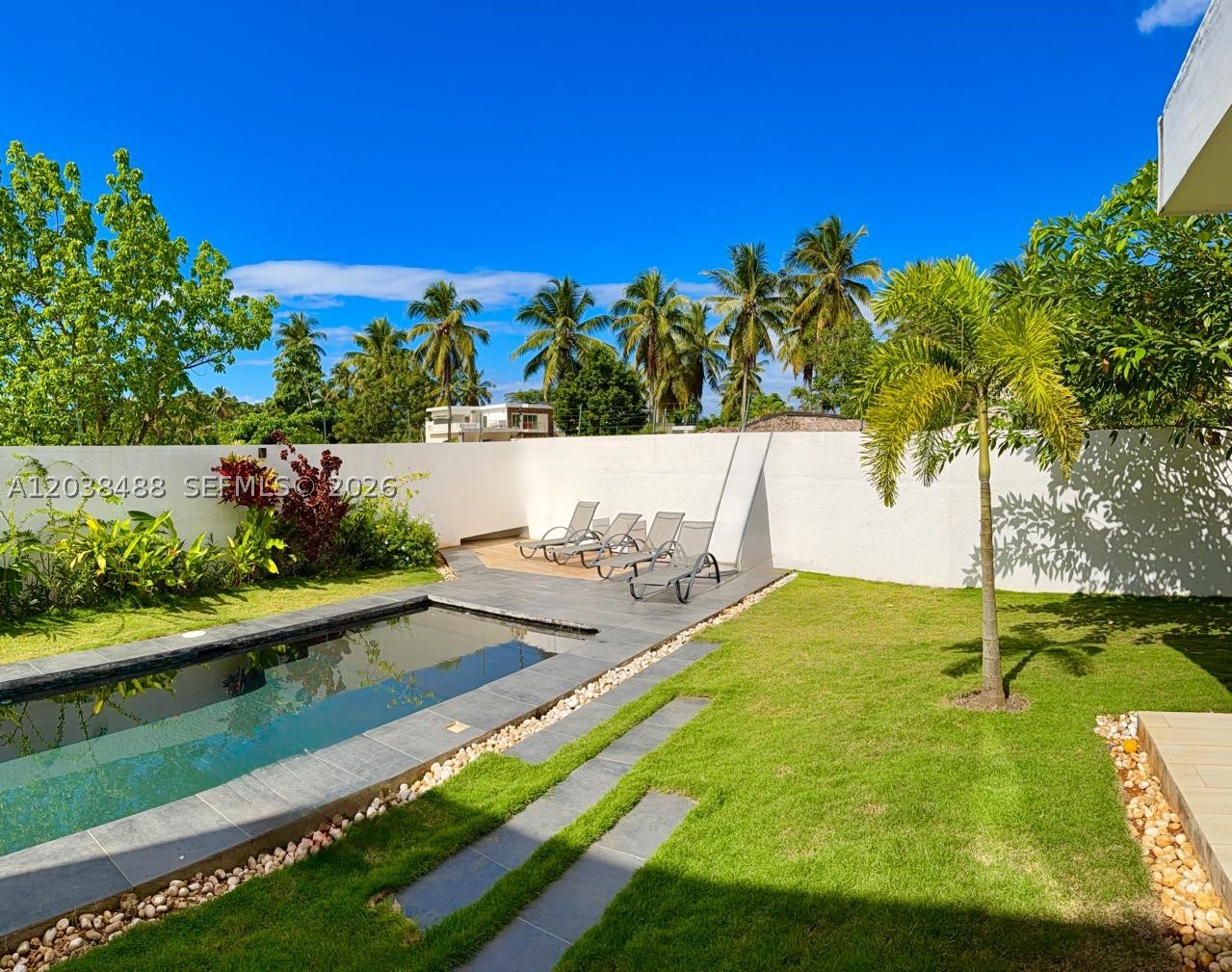 PERLA BONITA - Residential