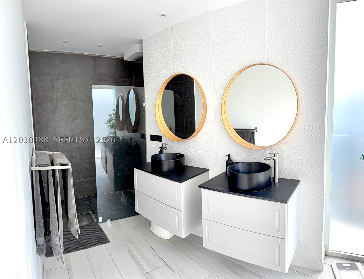 PERLA BONITA - Residential