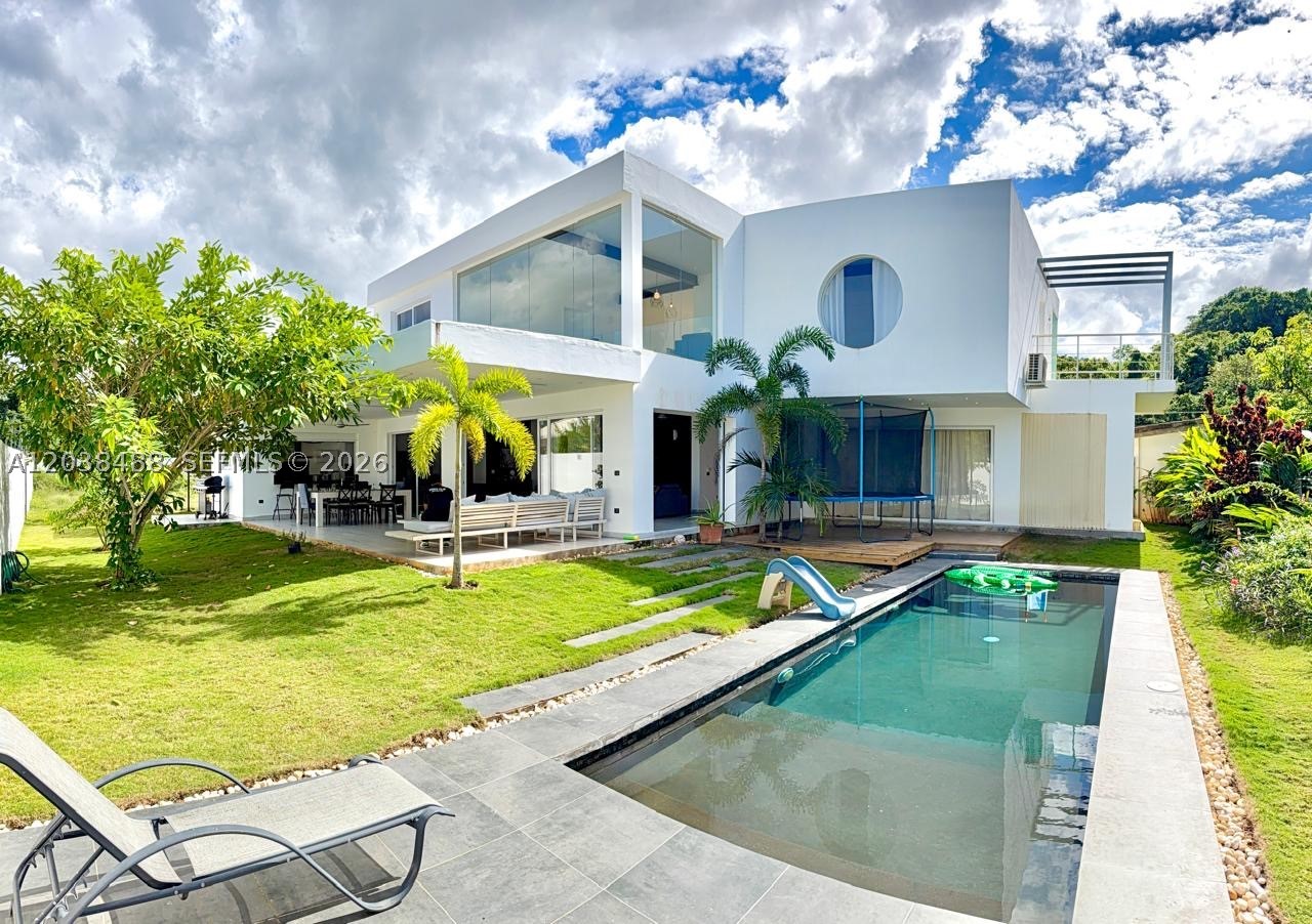 PERLA BONITA - Residential