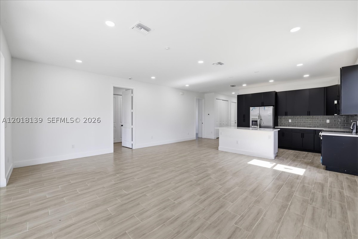 ROTONDA LAKES - Residential