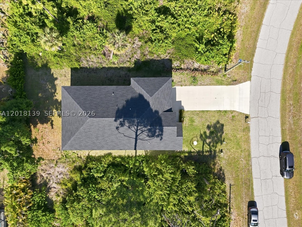 ROTONDA LAKES - Residential