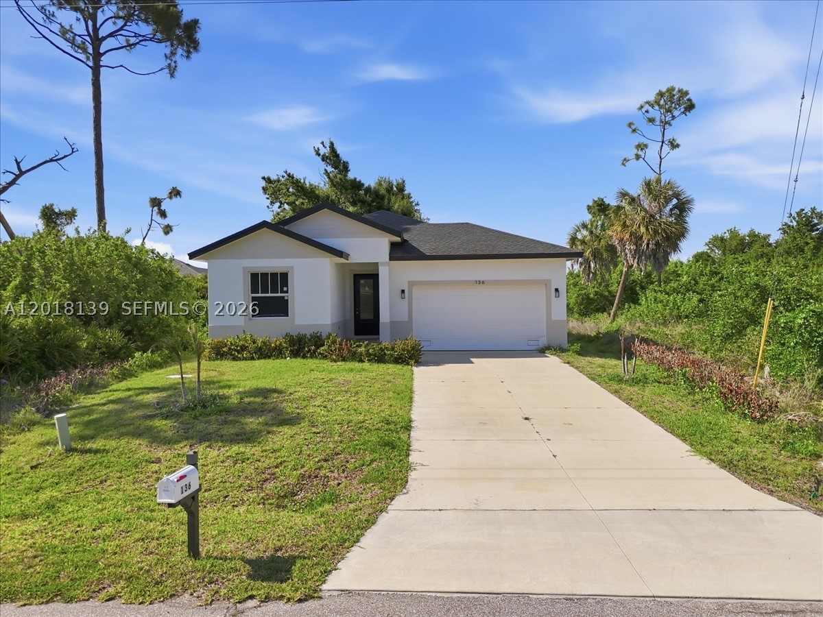 ROTONDA LAKES - Residential