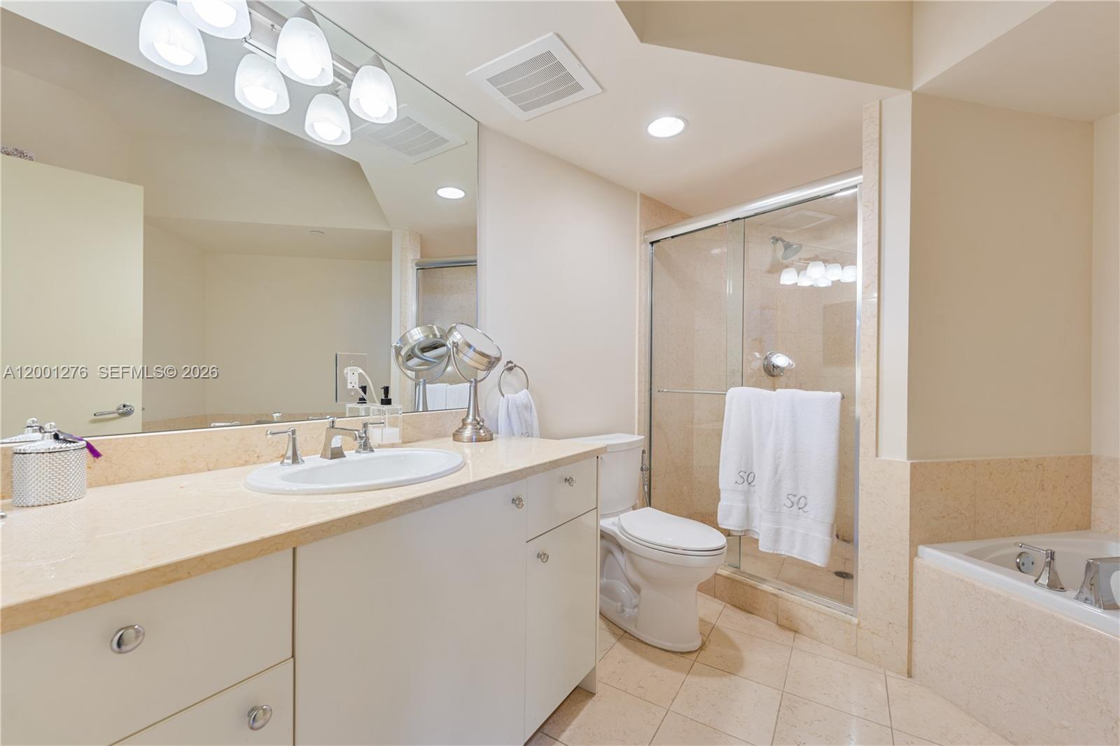TURNBERRY VLG NO TOWER CO - Residential