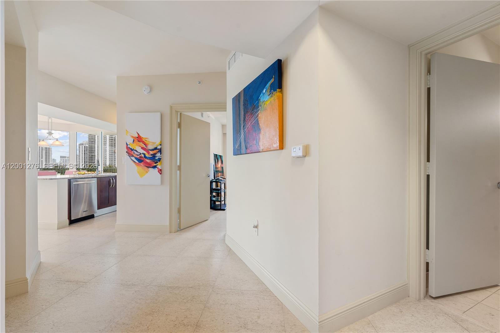 TURNBERRY VLG NO TOWER CO - Residential