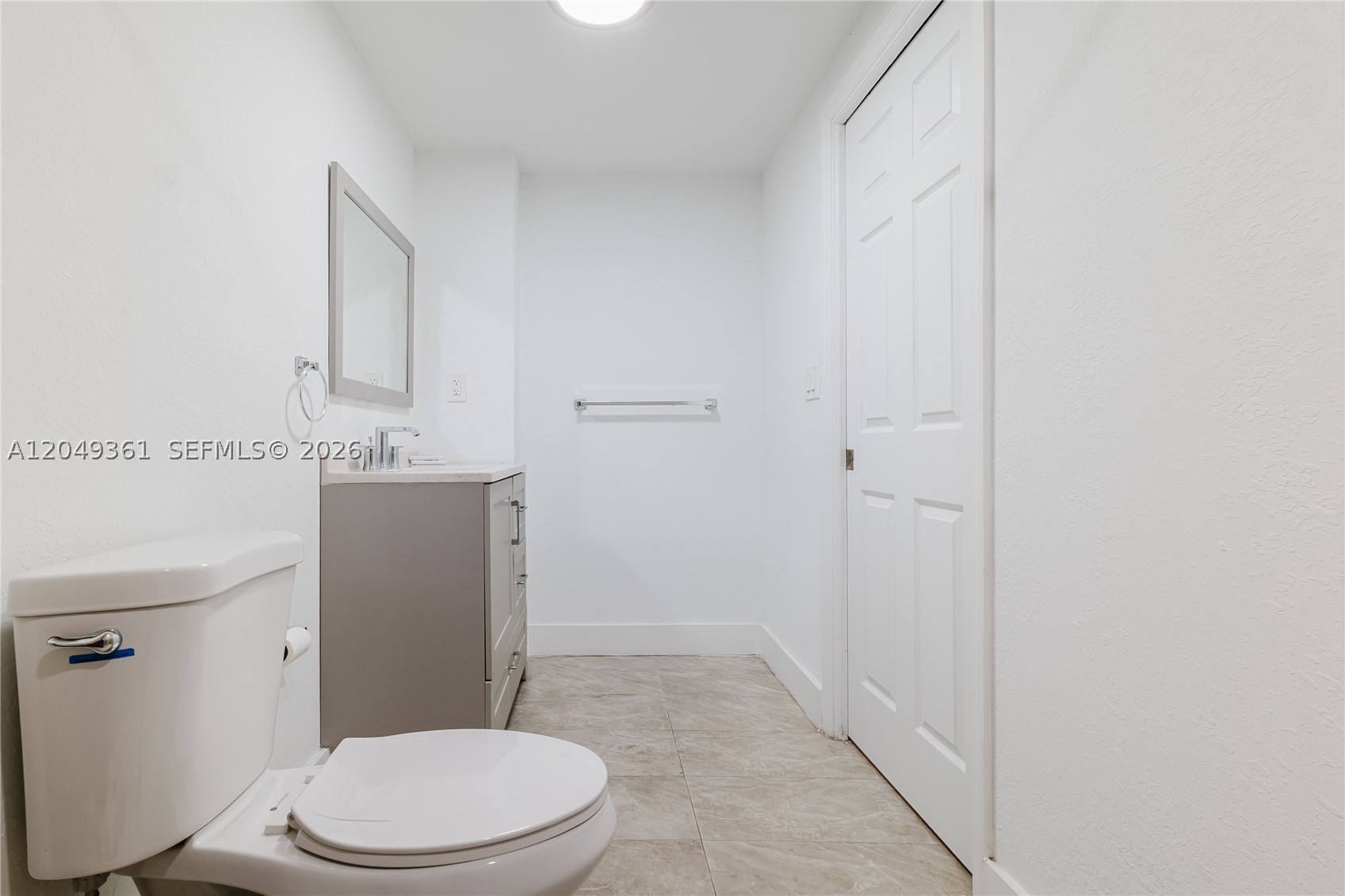 THIRD AMEND PLAT OF PORTI - Residential Lease