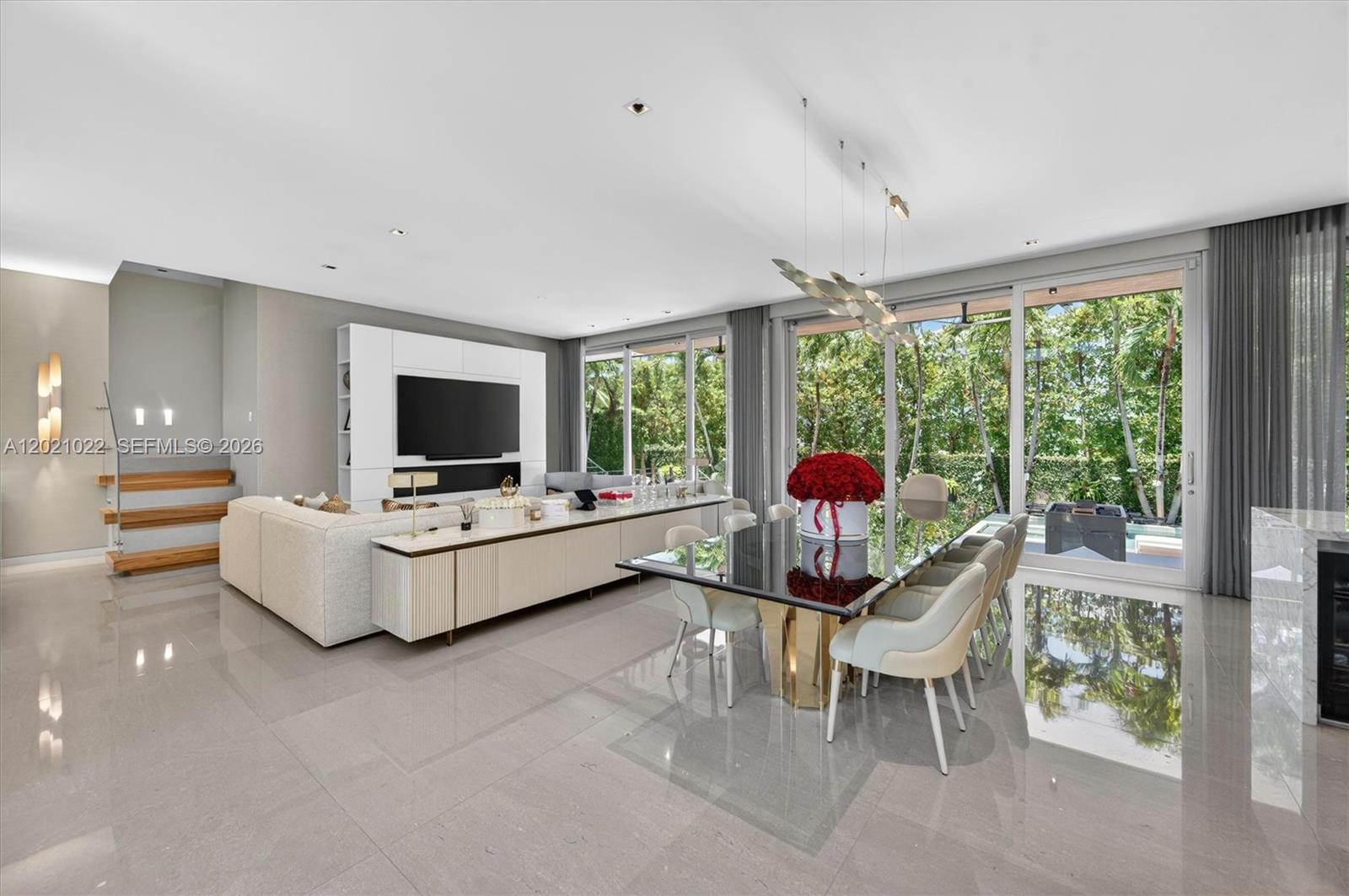 BISCAYNE KEY ESTATES - Residential