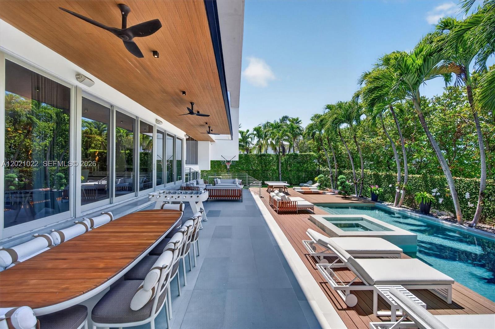 BISCAYNE KEY ESTATES - Residential
