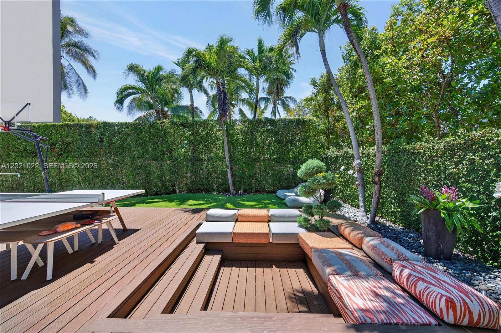 BISCAYNE KEY ESTATES - Residential