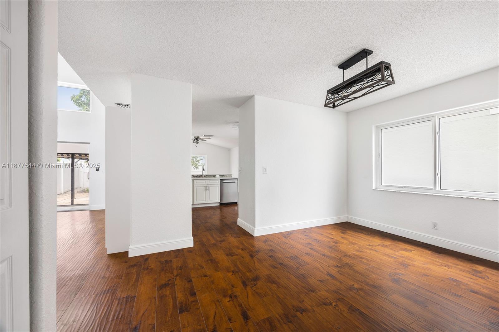 NAUTICA 2 - Residential