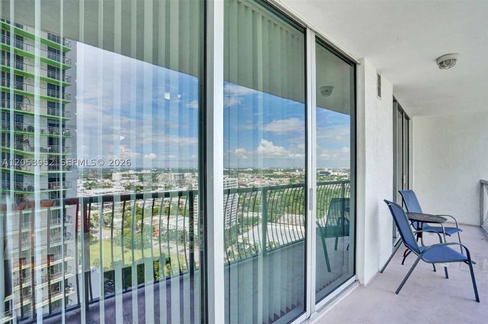 OPERA TOWER CONDO - Residential