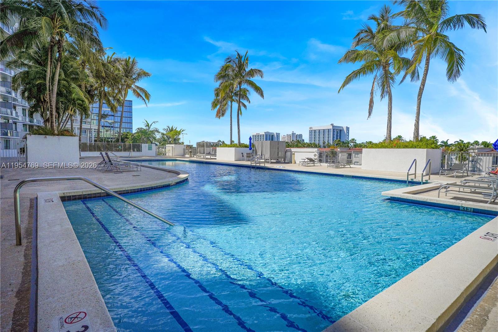 UPTOWN MARINA LOFTS CONDO - Residential
