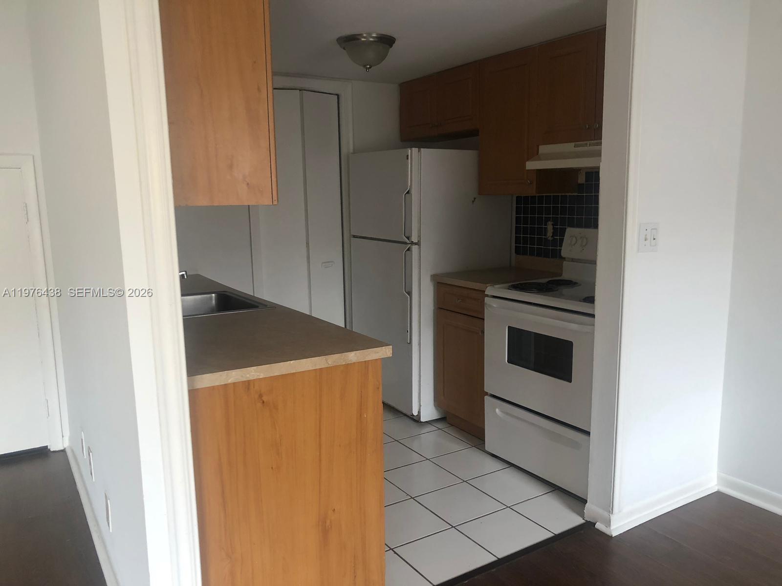 COVENTRY HOUSE - Residential