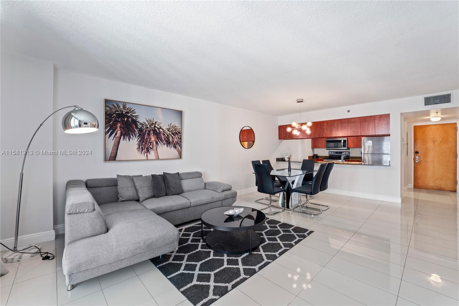 THE CLUB AT BRICKELL BAY - Residential