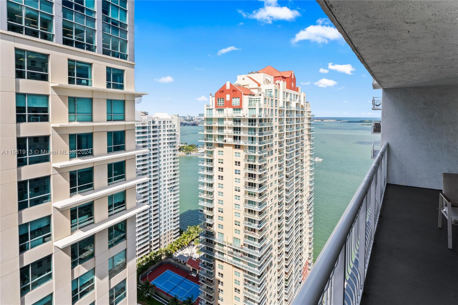 THE CLUB AT BRICKELL BAY - Residential