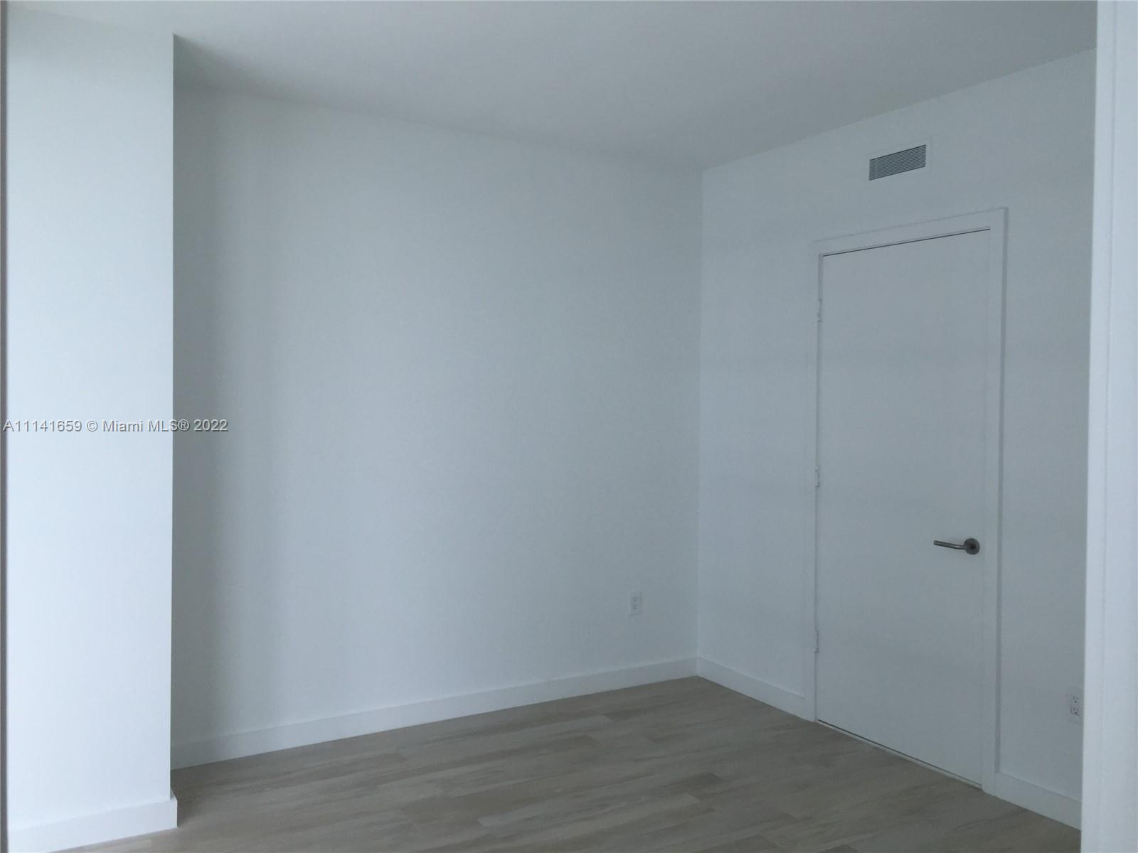 Miami South Blk 39 - Residential Lease