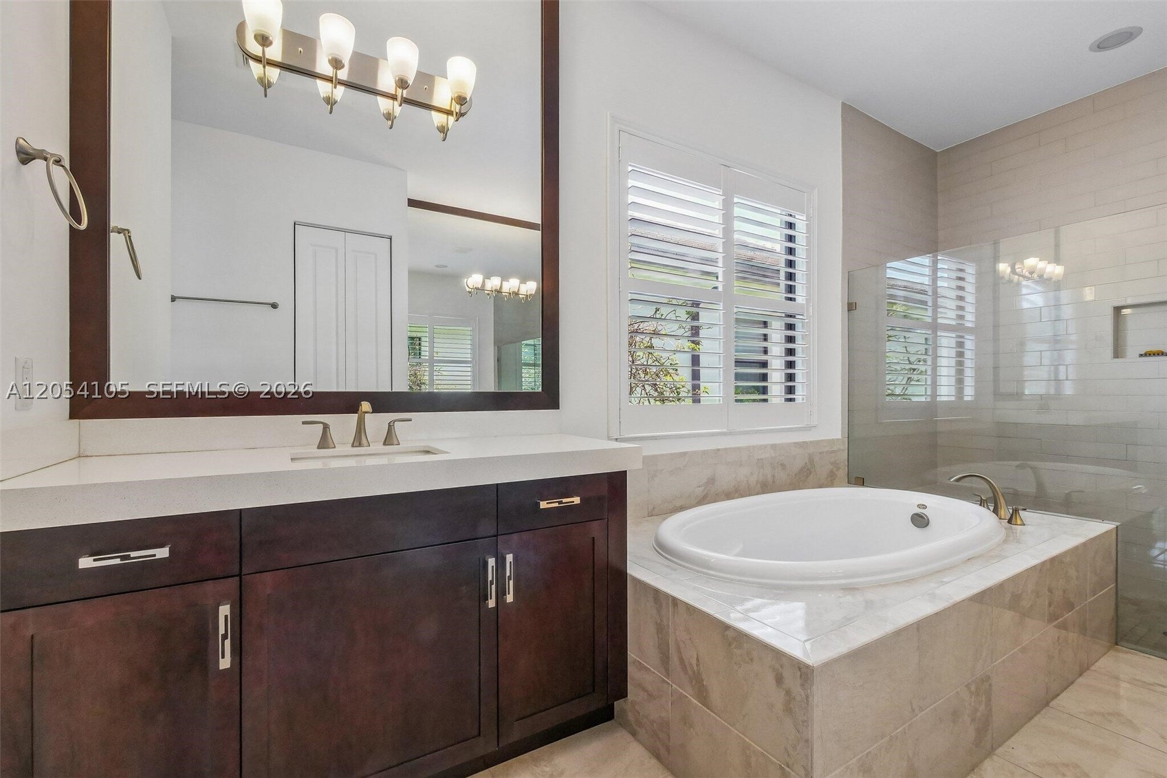 PEMBROKE LAKES SOUTH - Residential