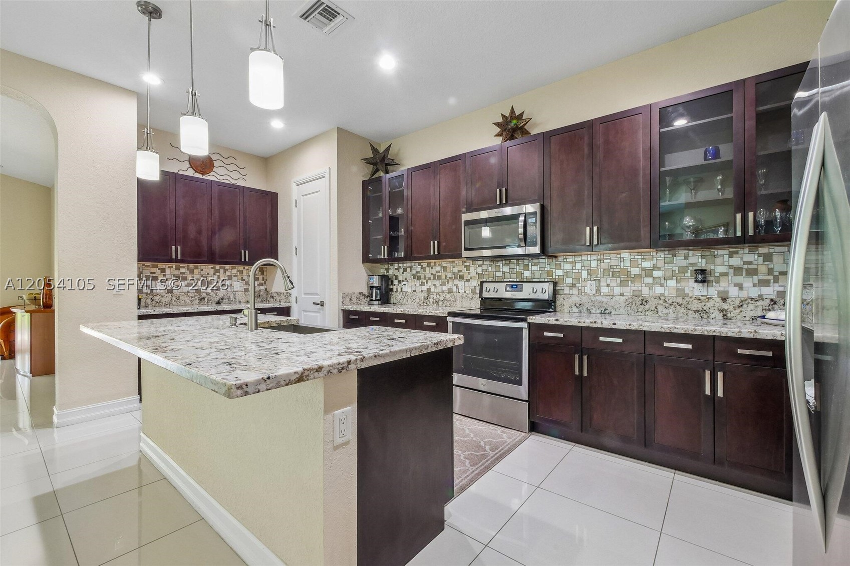 PEMBROKE LAKES SOUTH - Residential