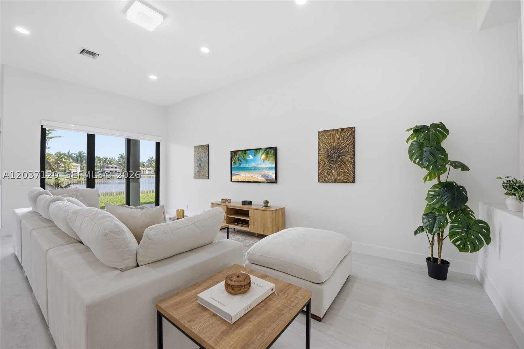SECTOR 7-PARCEL N-2 - Residential