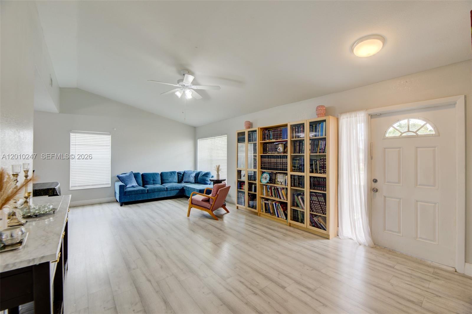 BOULEVARD WOODS NORTH - Residential