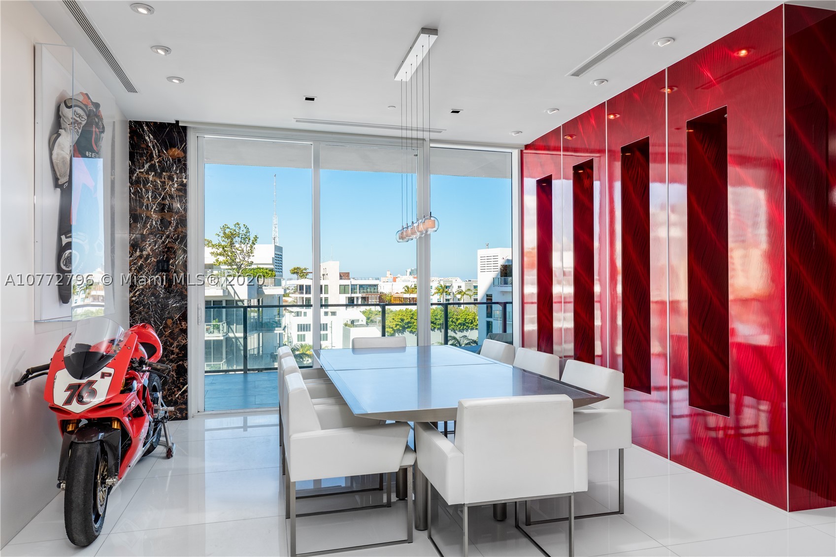 APOGEE CONDO - Residential