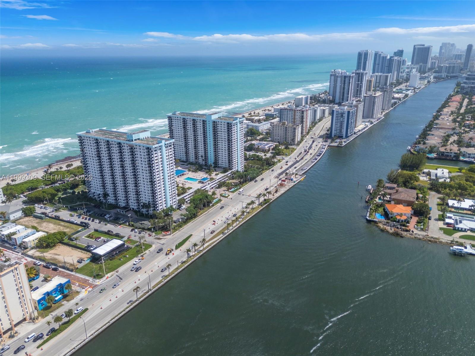 SUMMIT CONDO - Residential