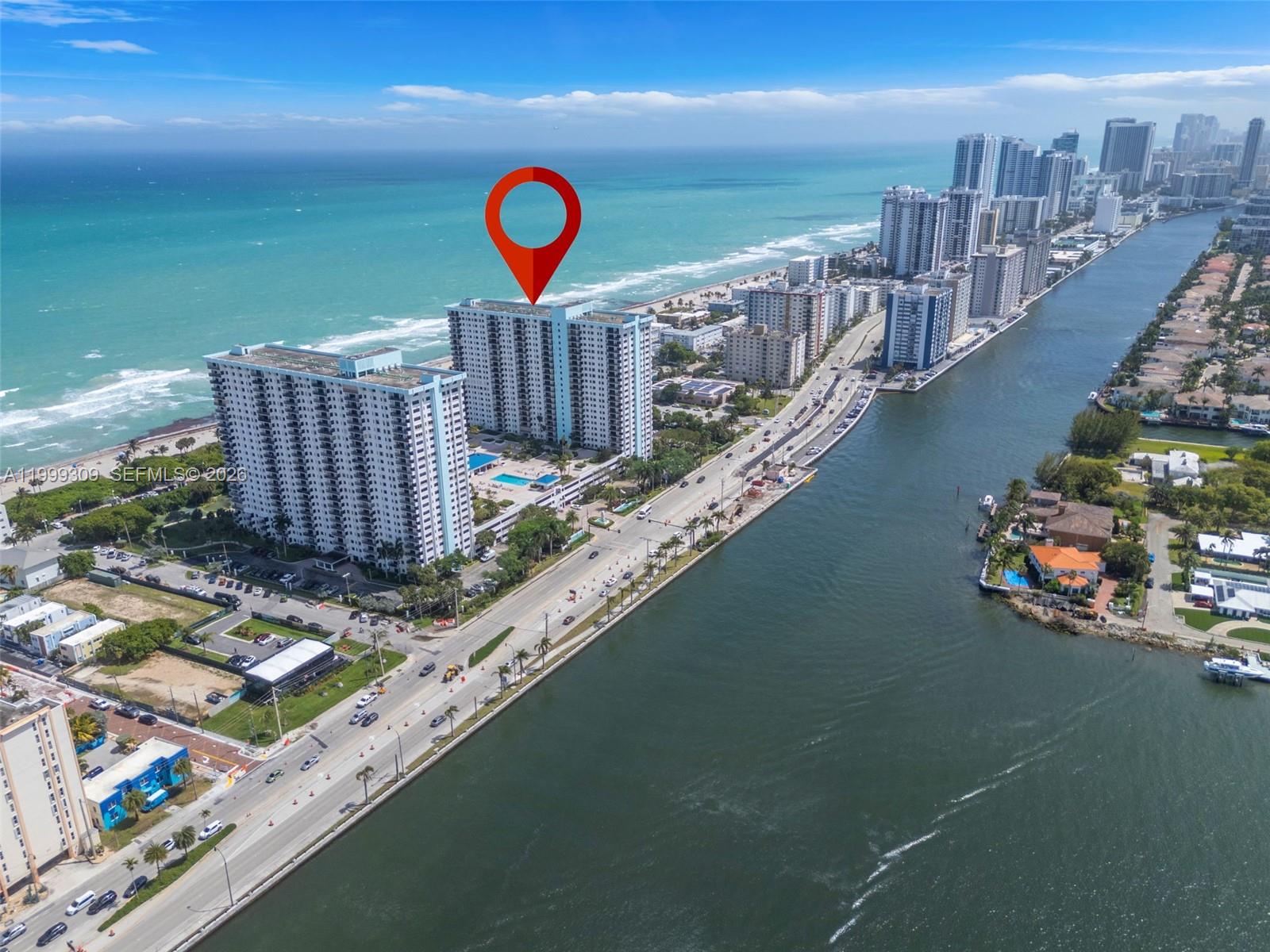 SUMMIT CONDO - Residential