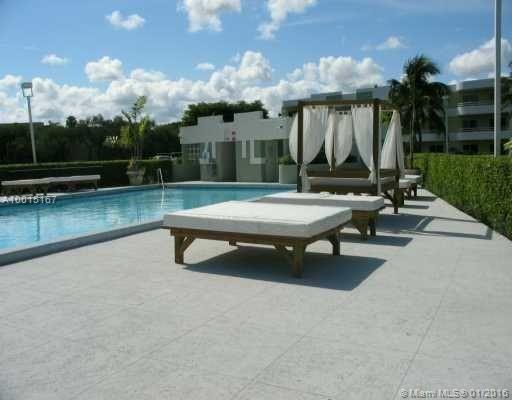 Palm Cove Condo - Residential Lease