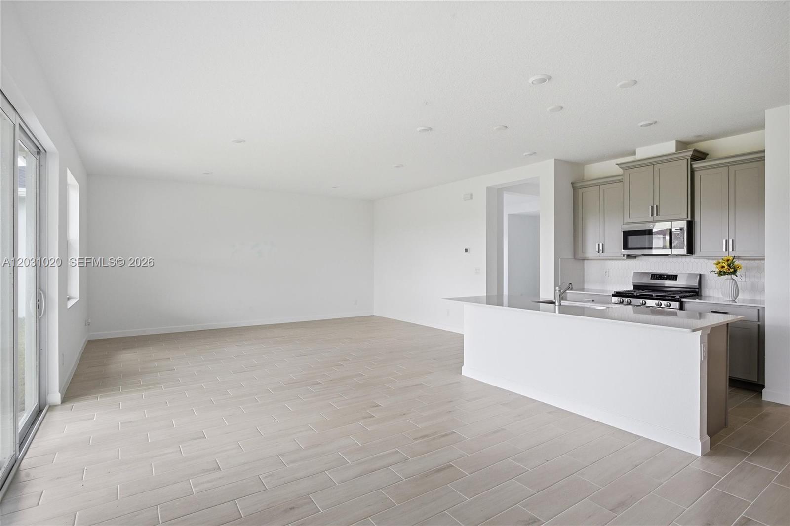 ARDEN PUD POD H NORTH - Residential