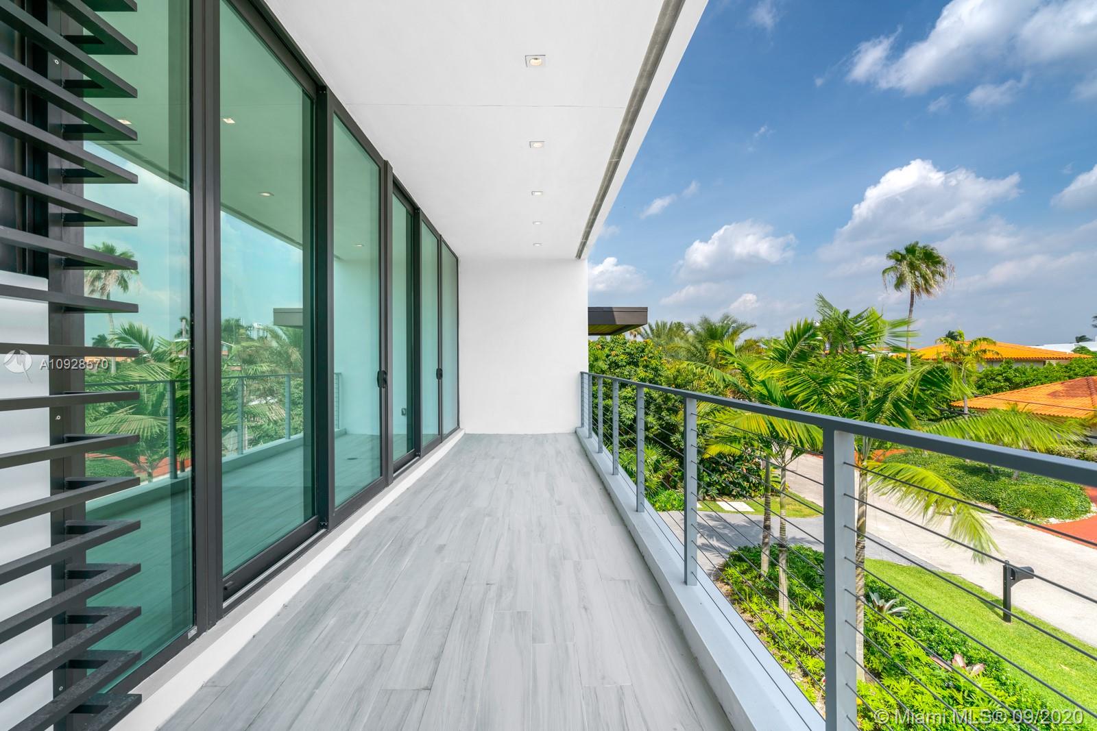 EASTERN SHORES 1ST ADDN - Residential