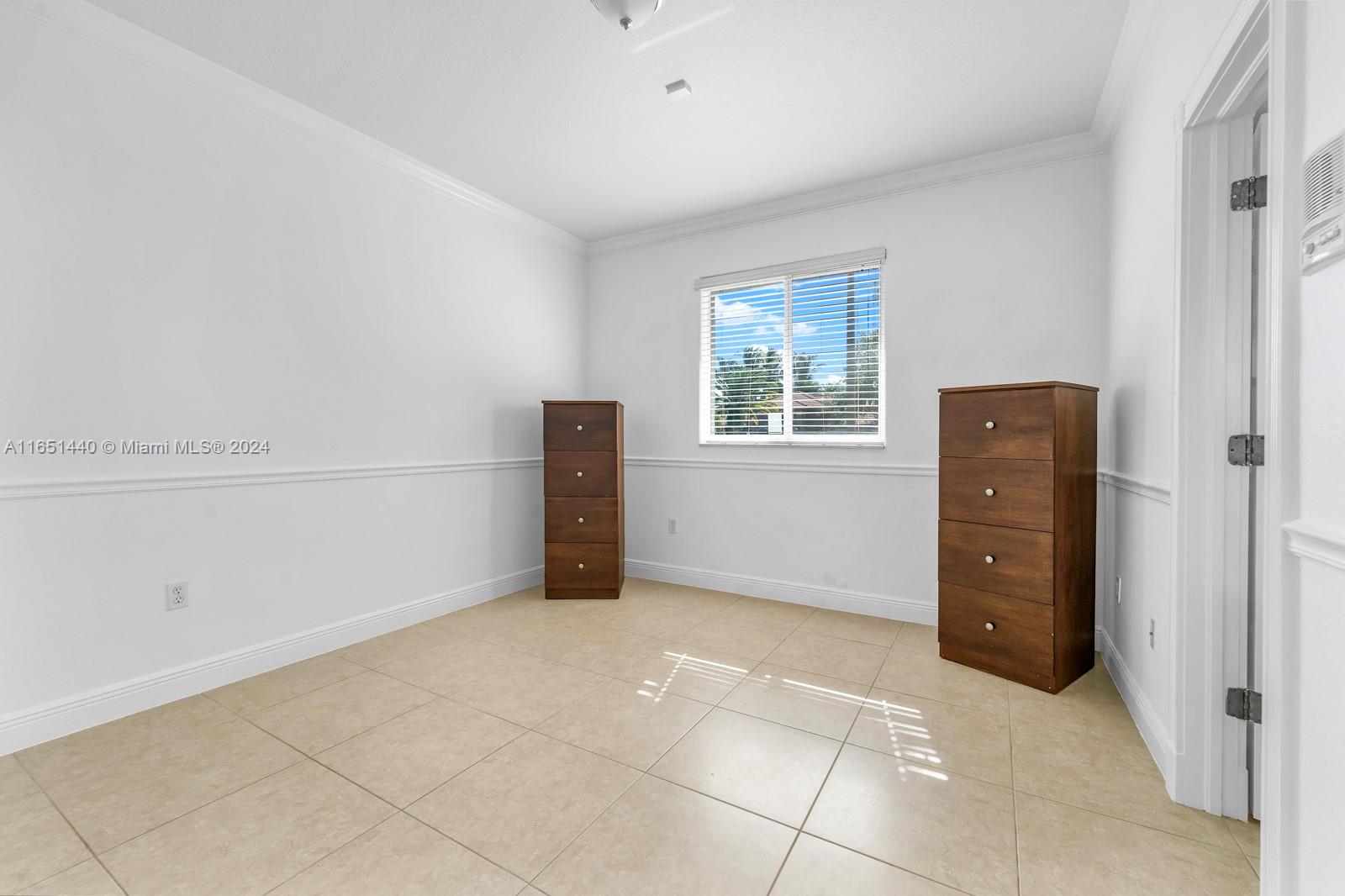 MIGDALIA SUB - Residential Lease