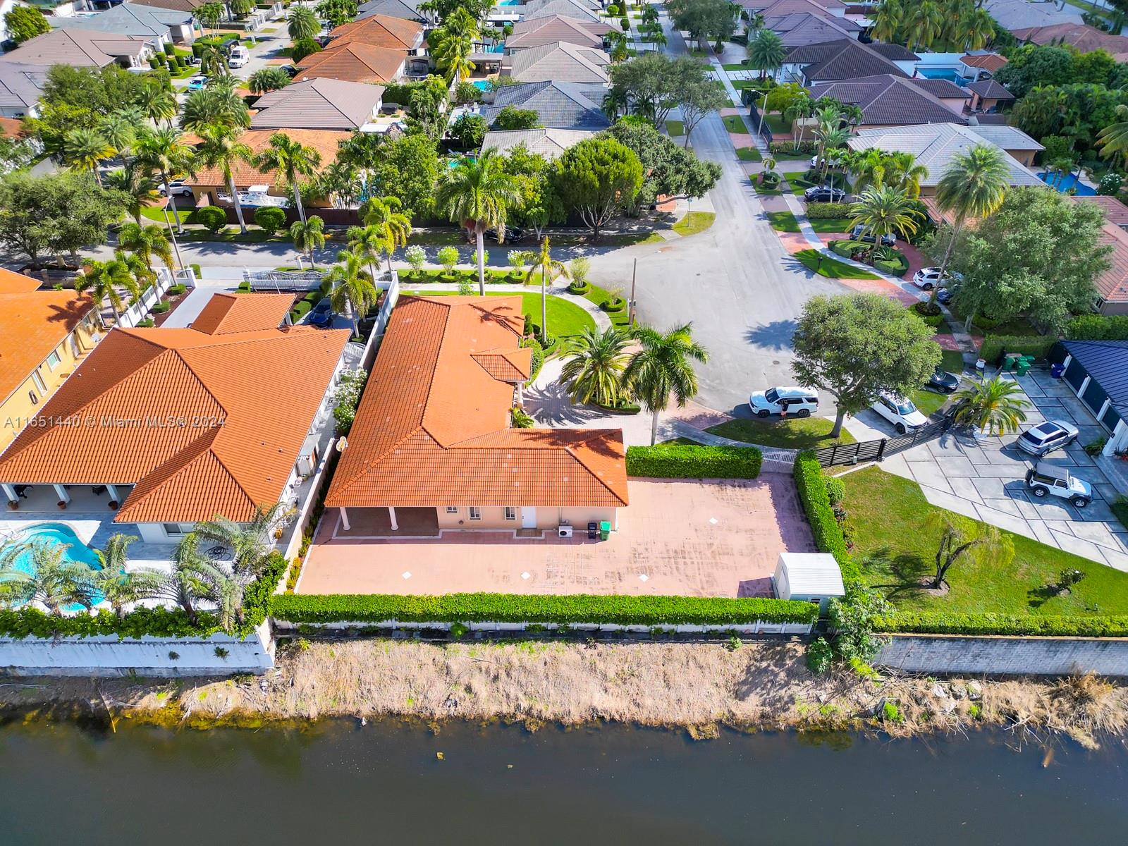 MIGDALIA SUB - Residential Lease