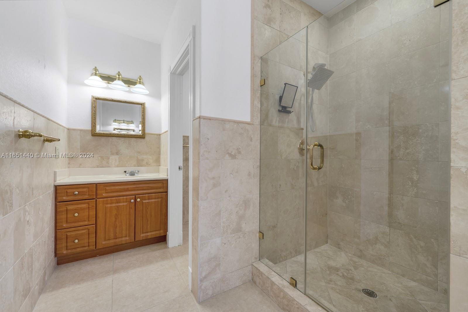 MIGDALIA SUB - Residential Lease
