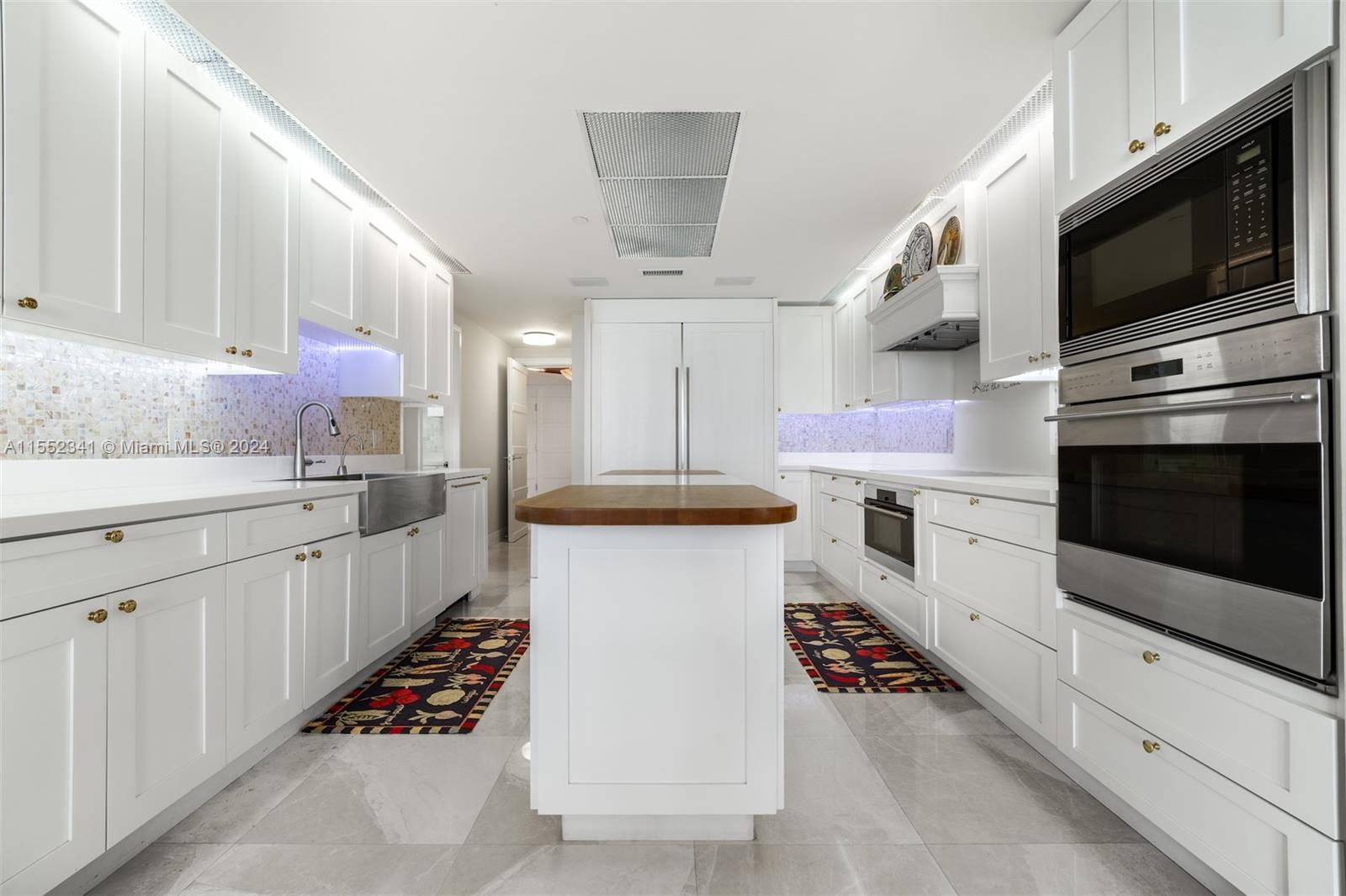 BAL HARBOUR TOWER CONDO - Residential