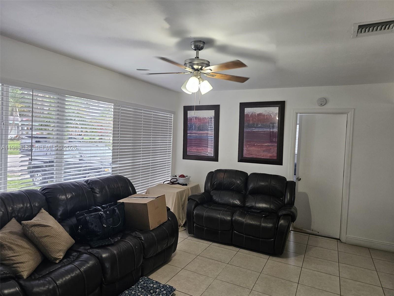 SEMINOLE MANOR 2 - Residential
