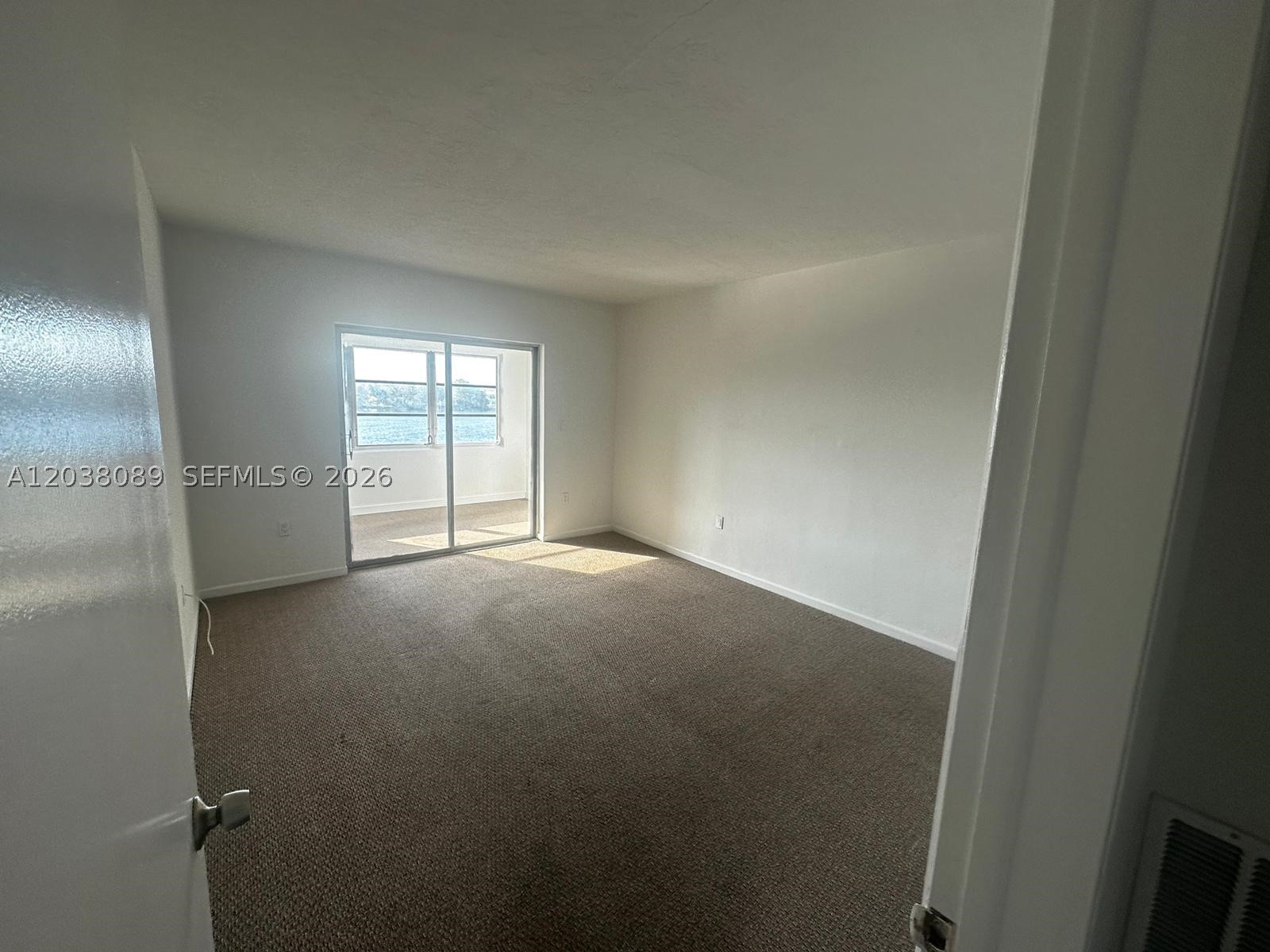 STAR LAKES ESTATES NO 6 C - Residential Lease