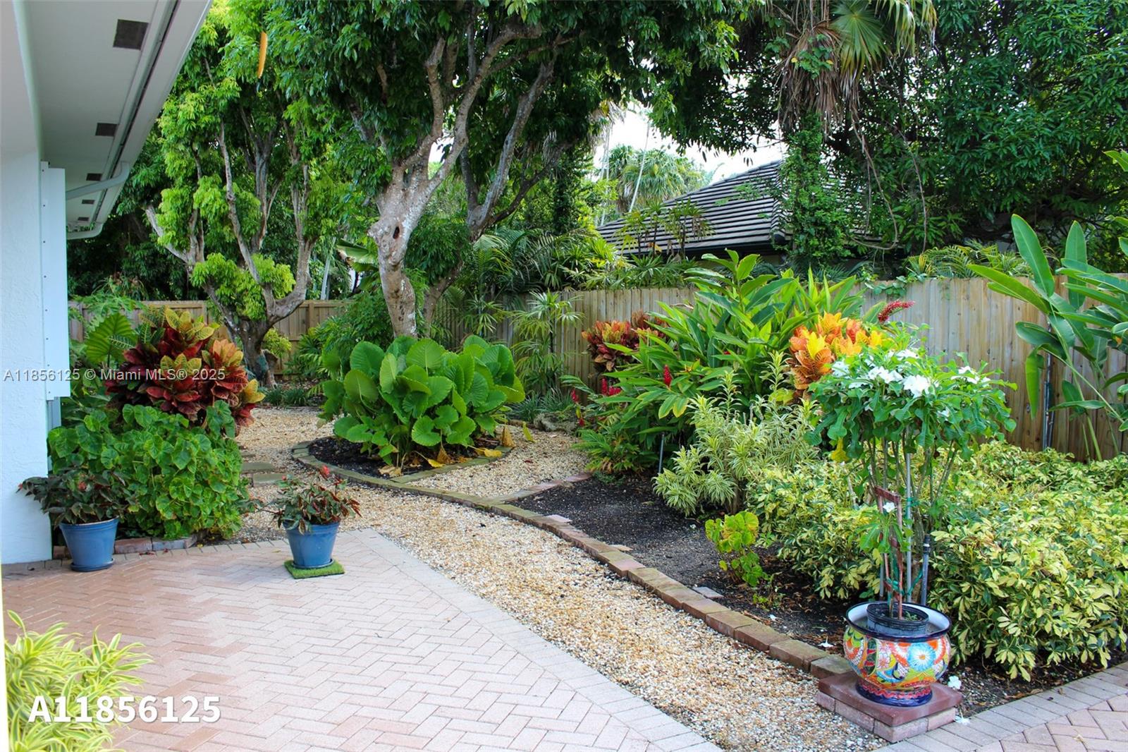 LYCHEE NUT GROVE - Residential